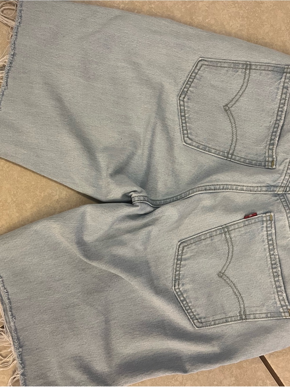 Levi  Shorts size 29